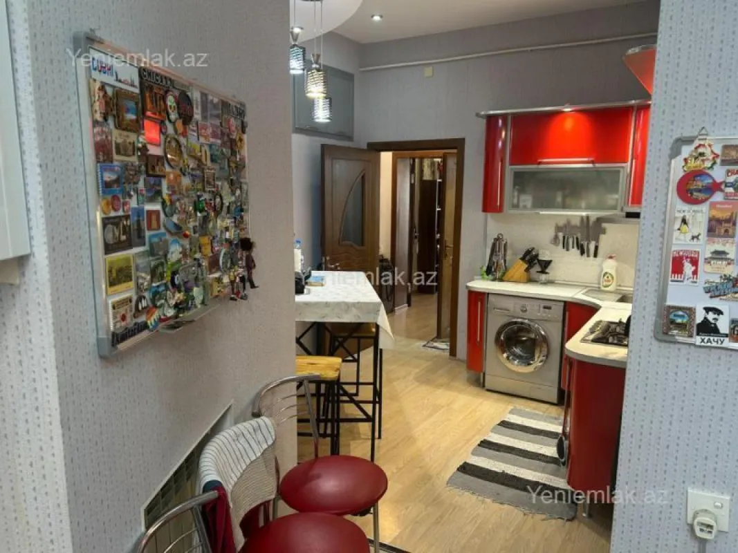 Satılır 2 otaqlı köhnə tikili 45 m²