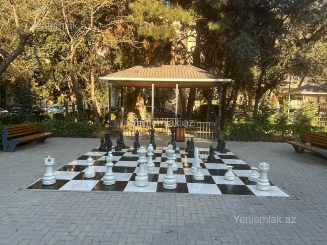 Satılır 2 otaqlı köhnə tikili 45 m²