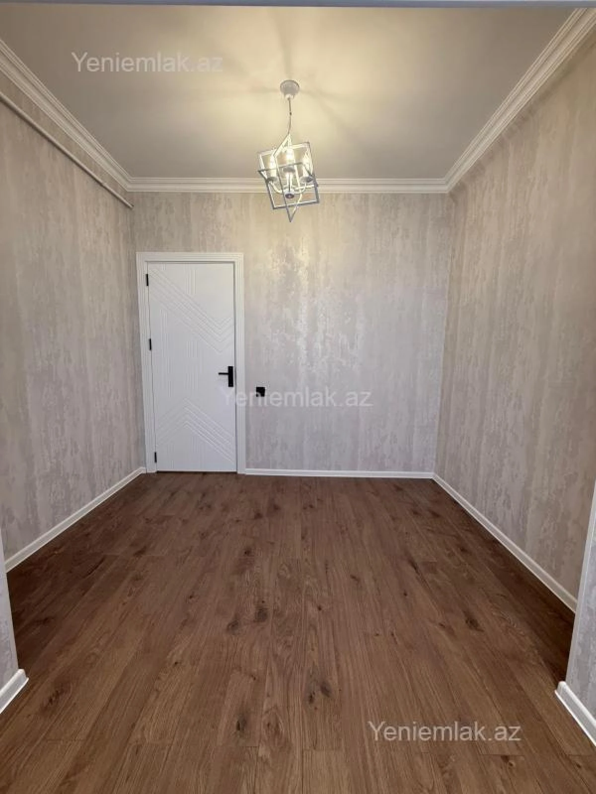 Satılır 3 otaqlı köhnə tikili 68 m²