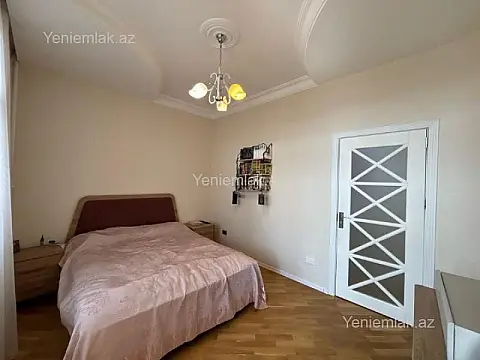 Satılır 3 otaqlı yeni tikili 120 m²