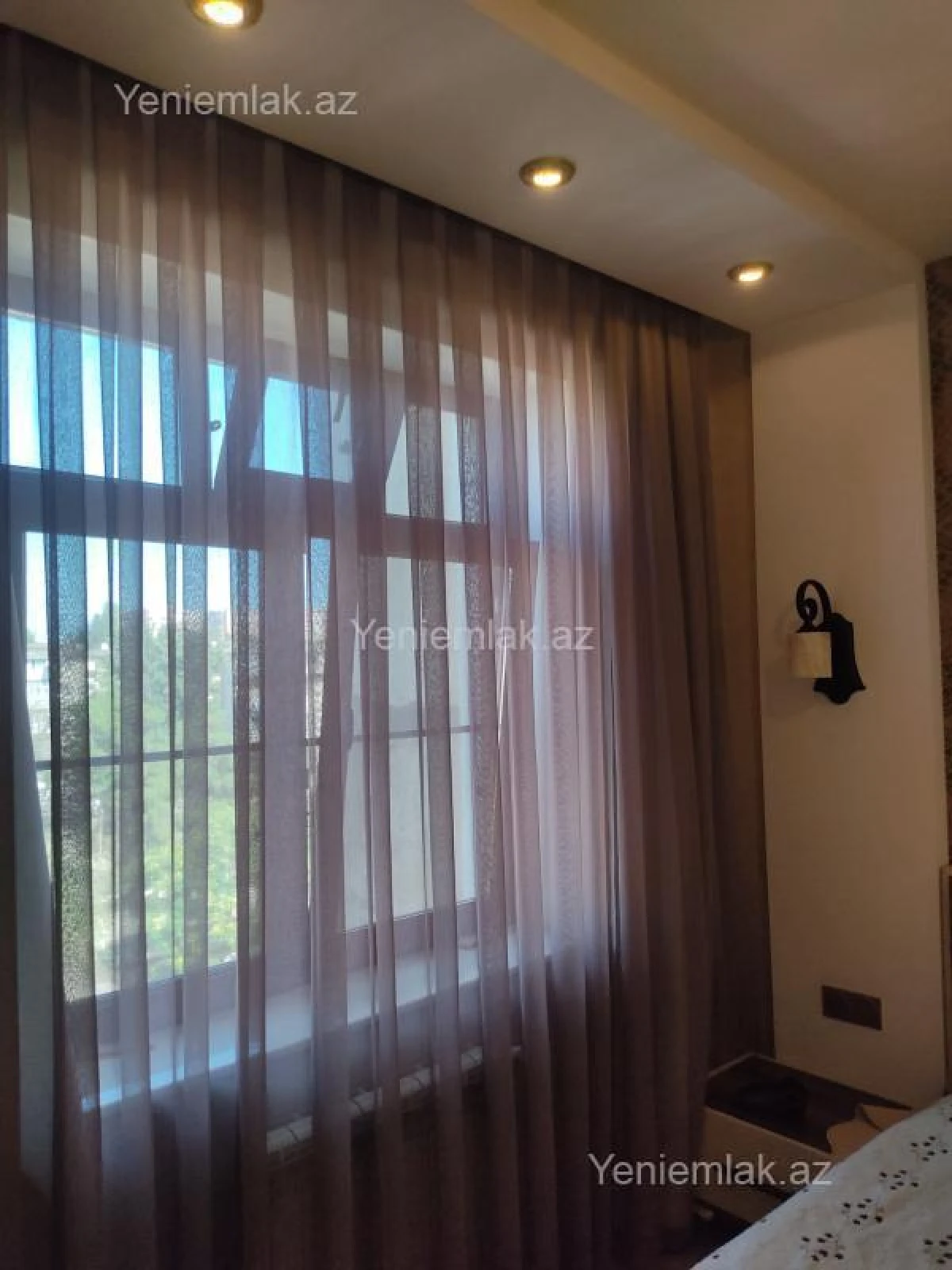 Satılır 3 otaqlı köhnə tikili 85 m²