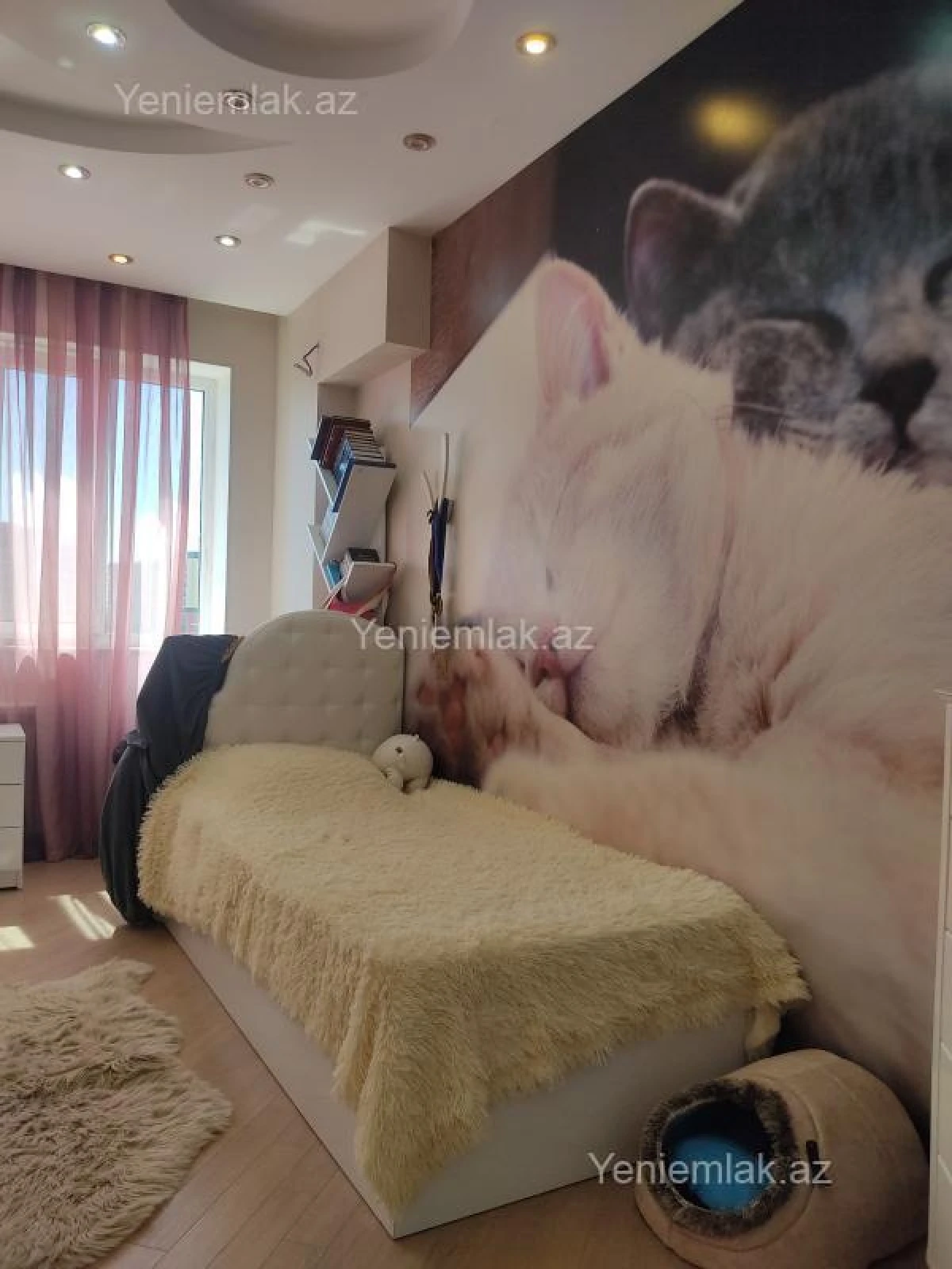 Satılır 3 otaqlı köhnə tikili 85 m²