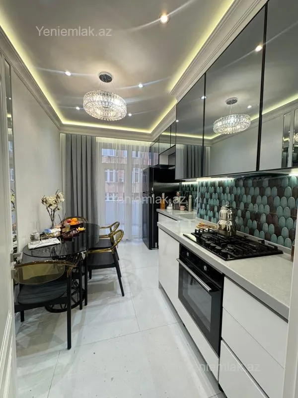 Satılır 3 otaqlı yeni tikili 117 m²