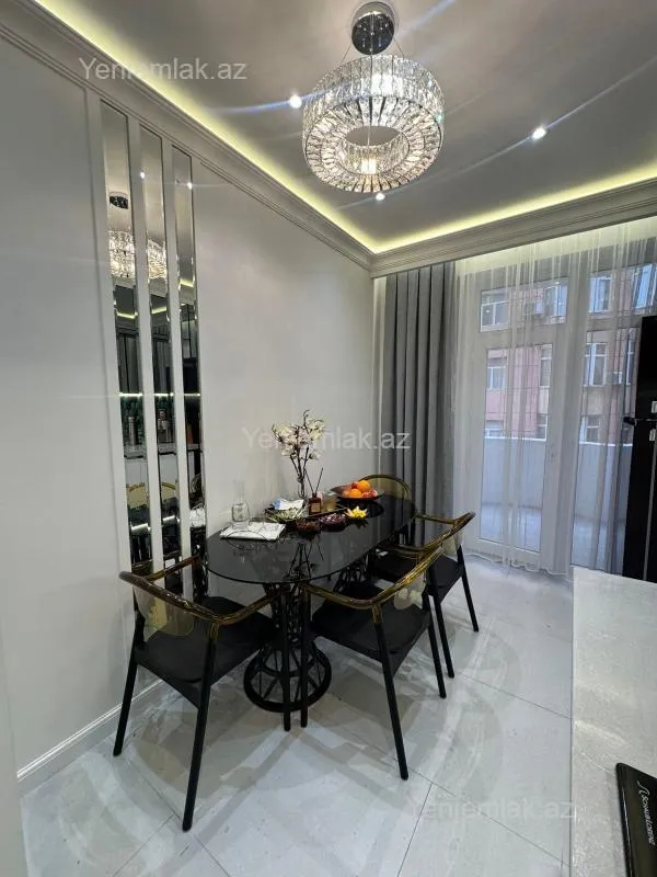 Satılır 3 otaqlı yeni tikili 117 m²
