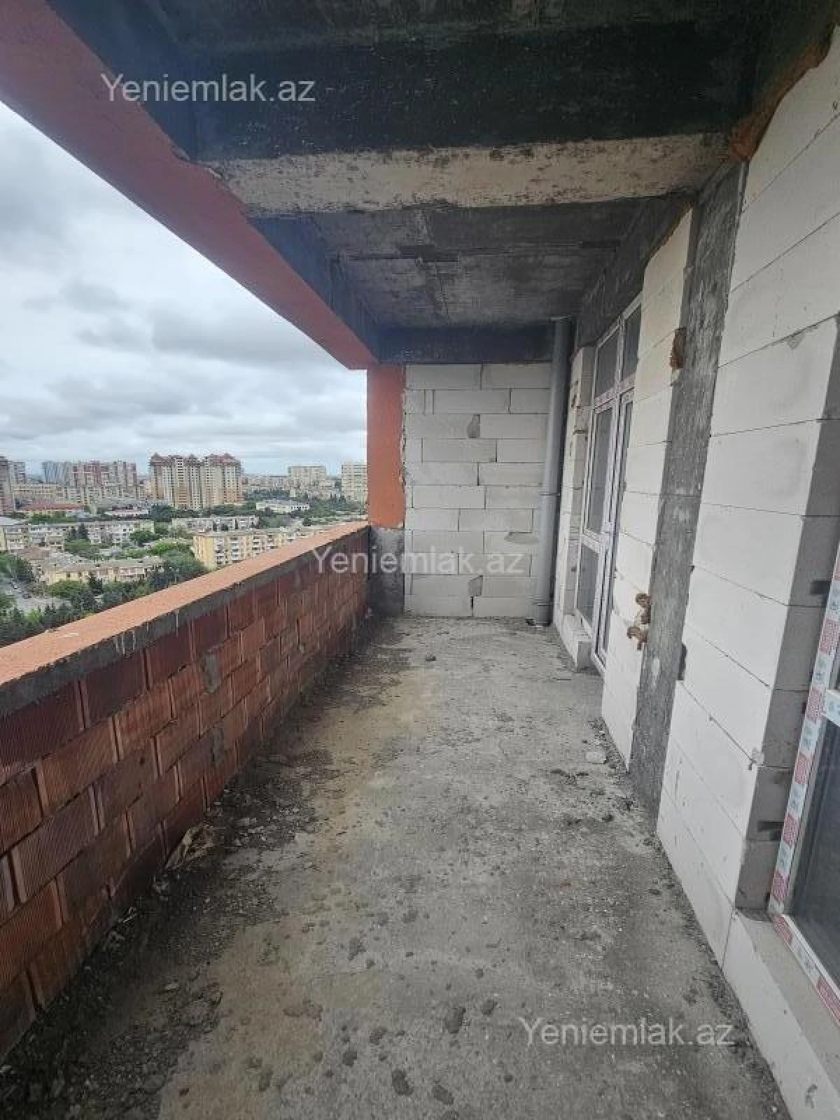 Satılır 3 otaqlı yeni tikili 106 m²