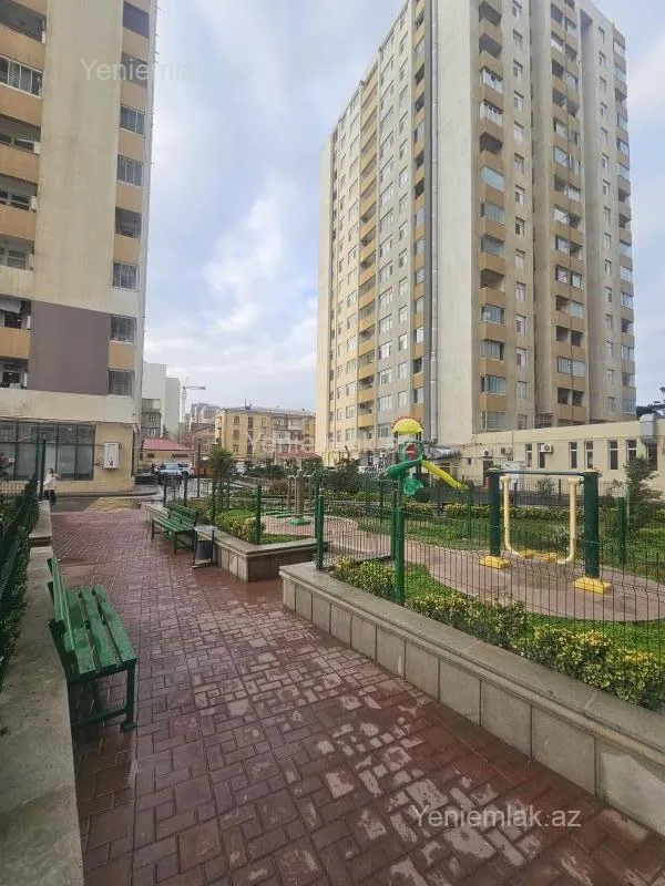 Satılır 3 otaqlı yeni tikili 106 m²