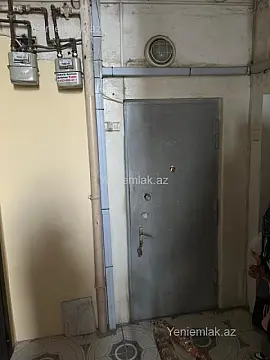 Satılır 2 otaqlı köhnə tikili 55 m²
