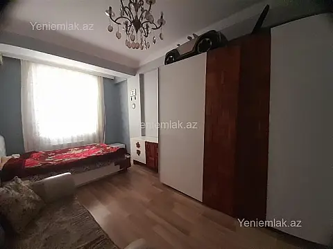 Satılır 3 otaqlı yeni tikili 90 m²