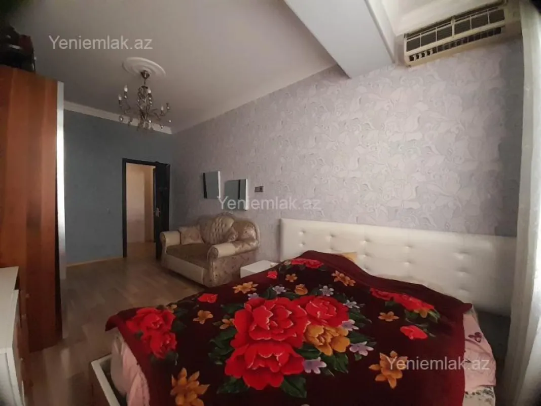 Satılır 3 otaqlı yeni tikili 90 m²