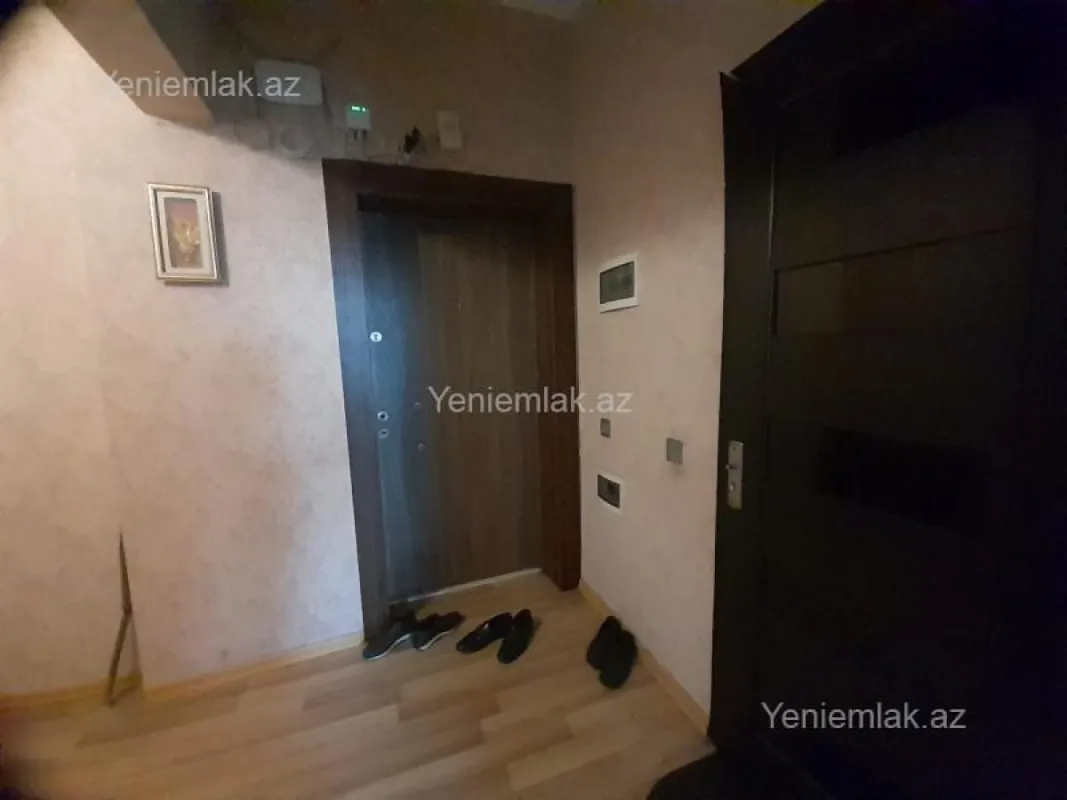 Satılır 3 otaqlı yeni tikili 90 m²