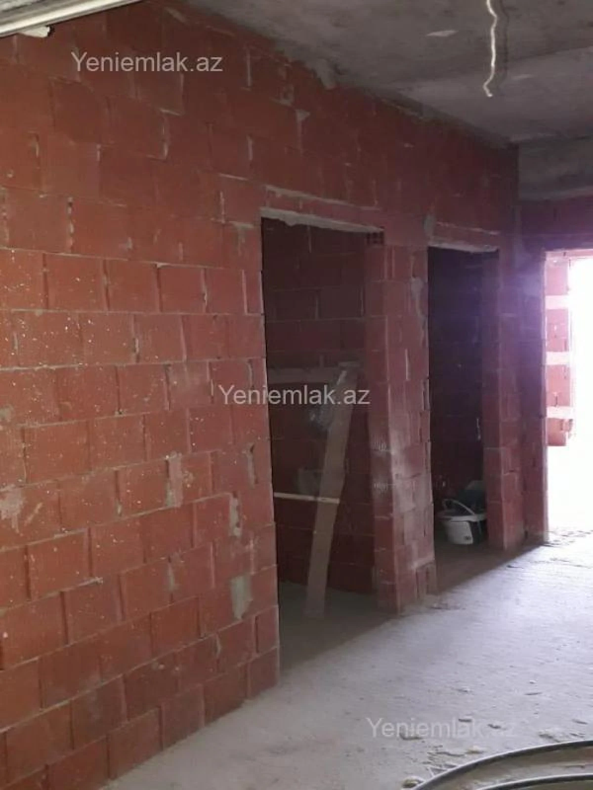Satılır 2 otaqlı yeni tikili 64 m²