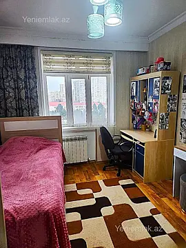 Satılır 3 otaqlı köhnə tikili 85 m²
