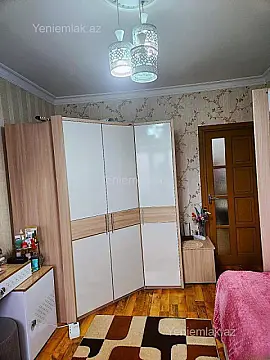 Satılır 3 otaqlı köhnə tikili 85 m²
