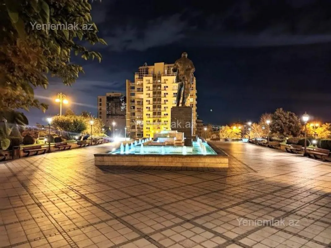 Satılır 3 otaqlı köhnə tikili 85 m²