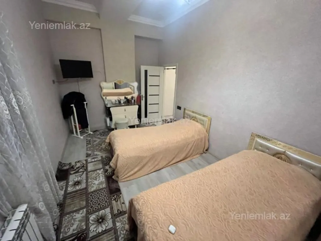 Satılır 3 otaqlı yeni tikili 110 m²