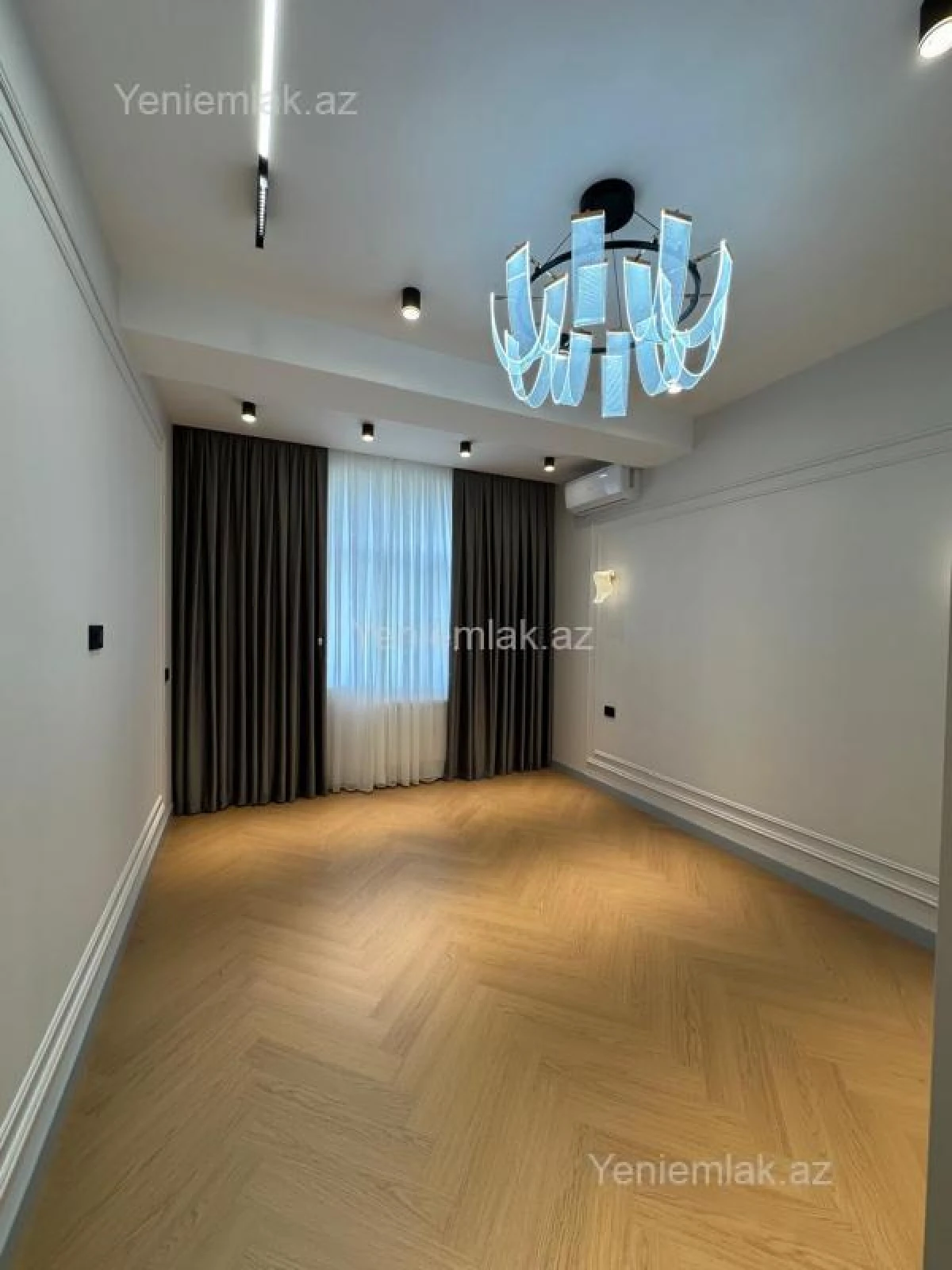 Satılır 4 otaqlı yeni tikili 117 m²