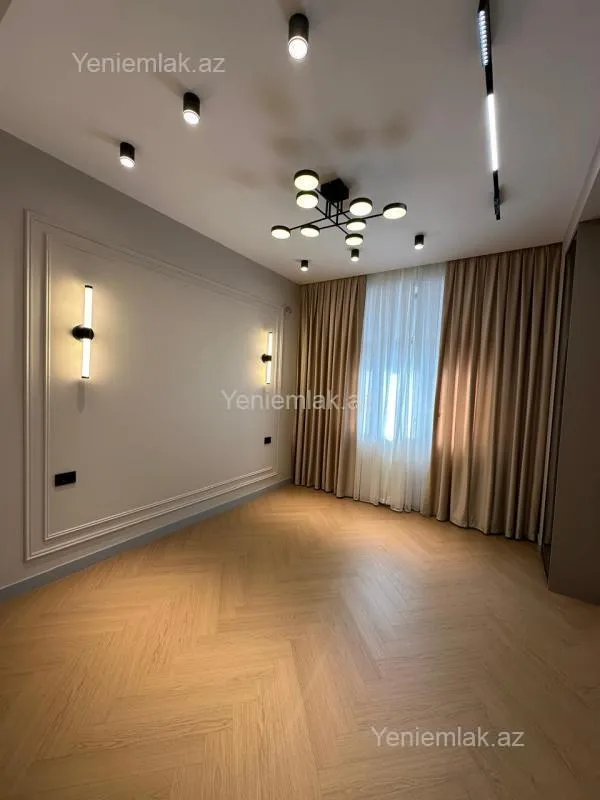Satılır 4 otaqlı yeni tikili 117 m²