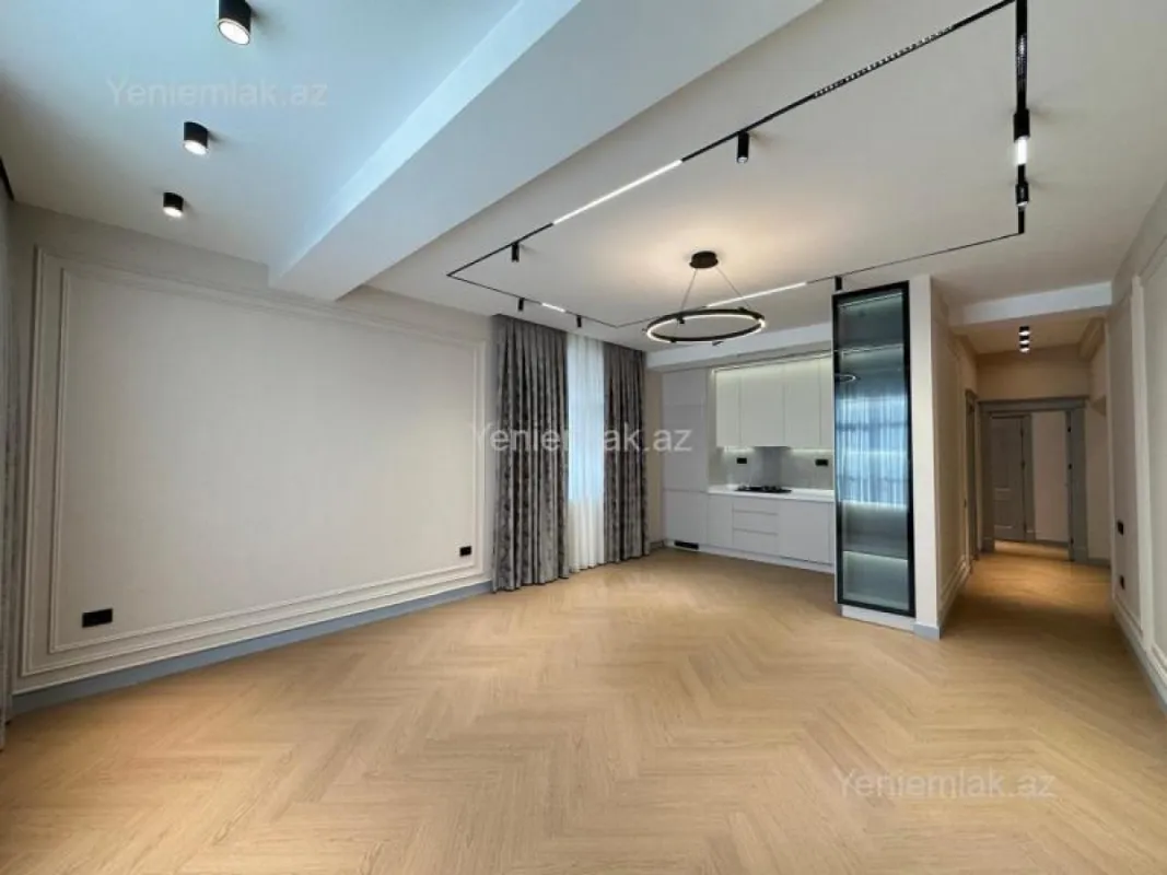 Satılır 4 otaqlı yeni tikili 117 m²