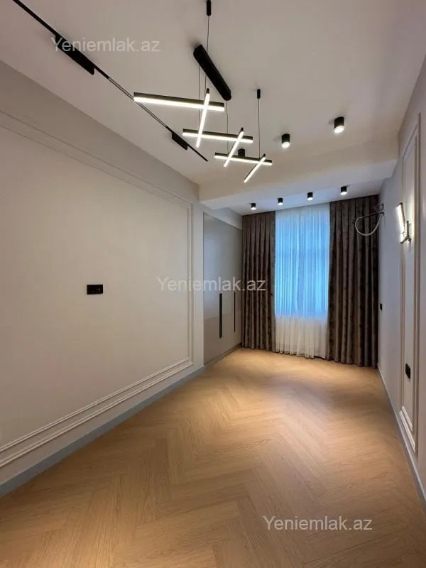 Satılır 4 otaqlı yeni tikili 117 m²