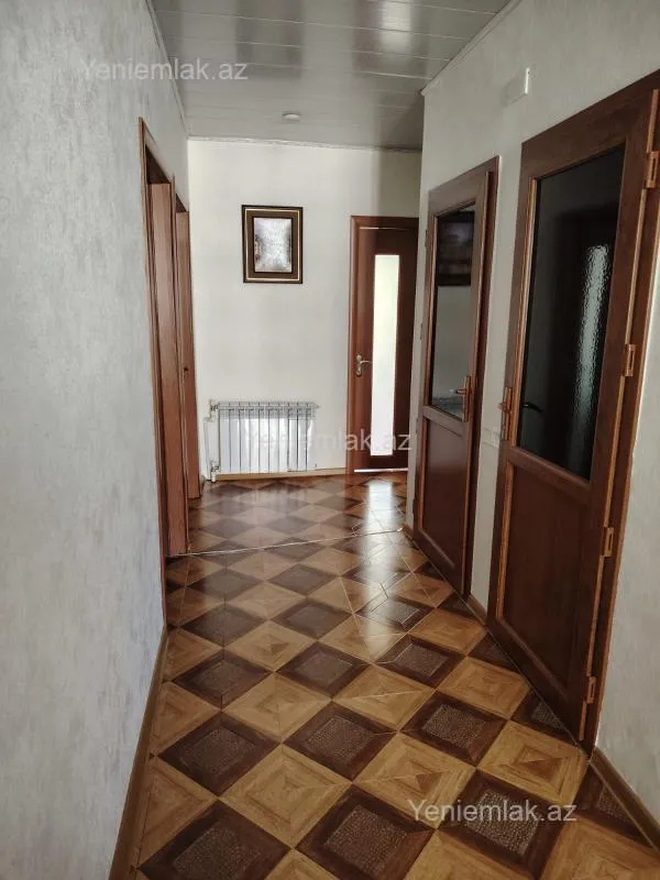 Satılır 3 otaqlı köhnə tikili 88 m²