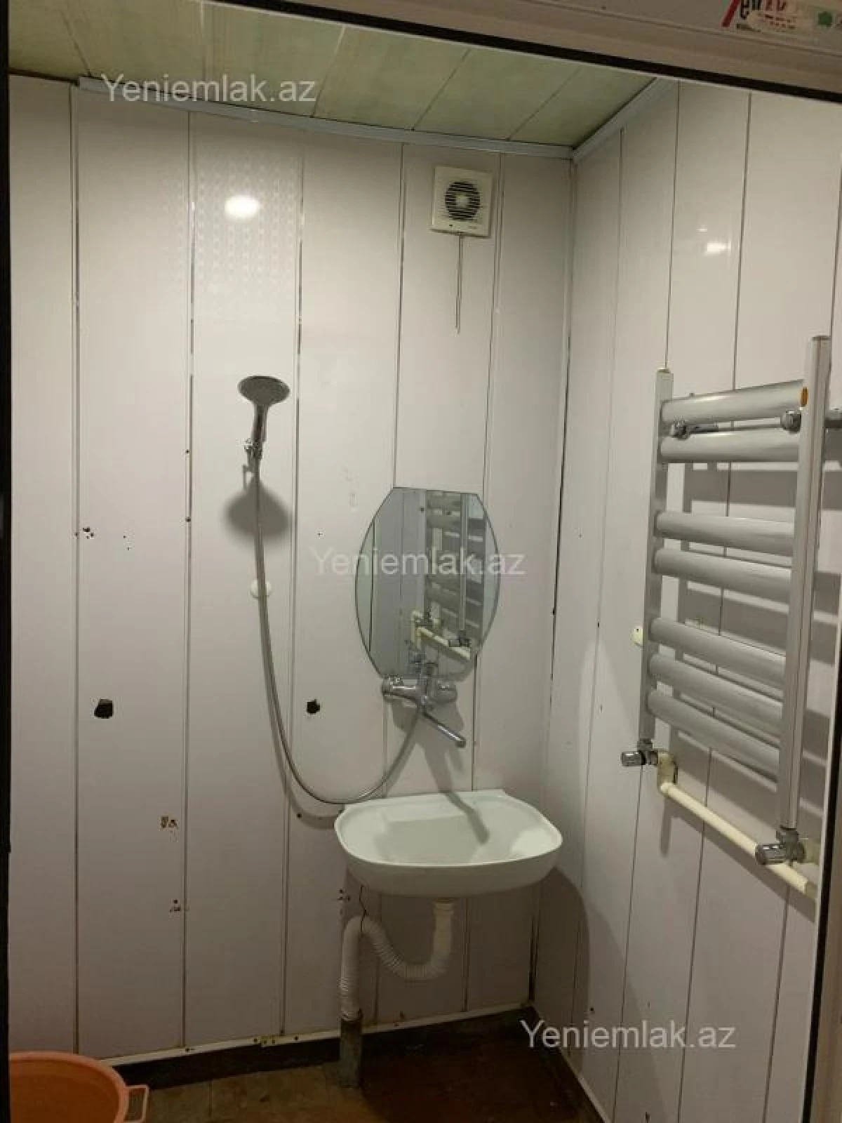 Satılır 3 otaqlı köhnə tikili 68 m²