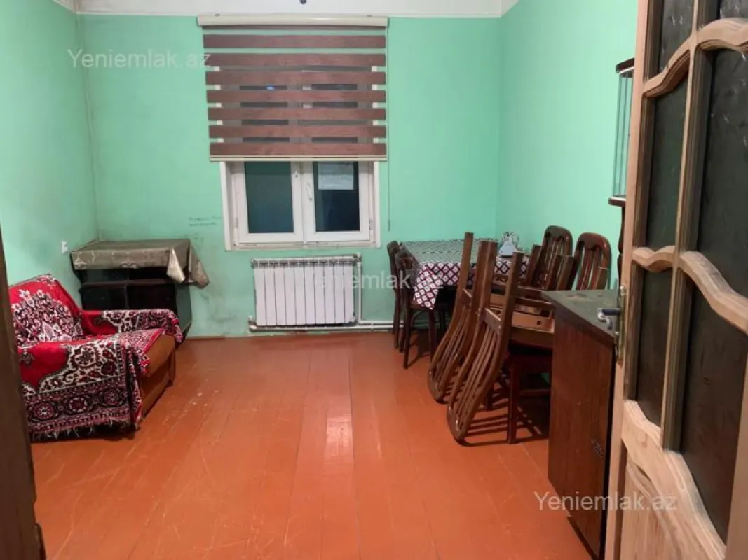 Satılır 3 otaqlı köhnə tikili 68 m²