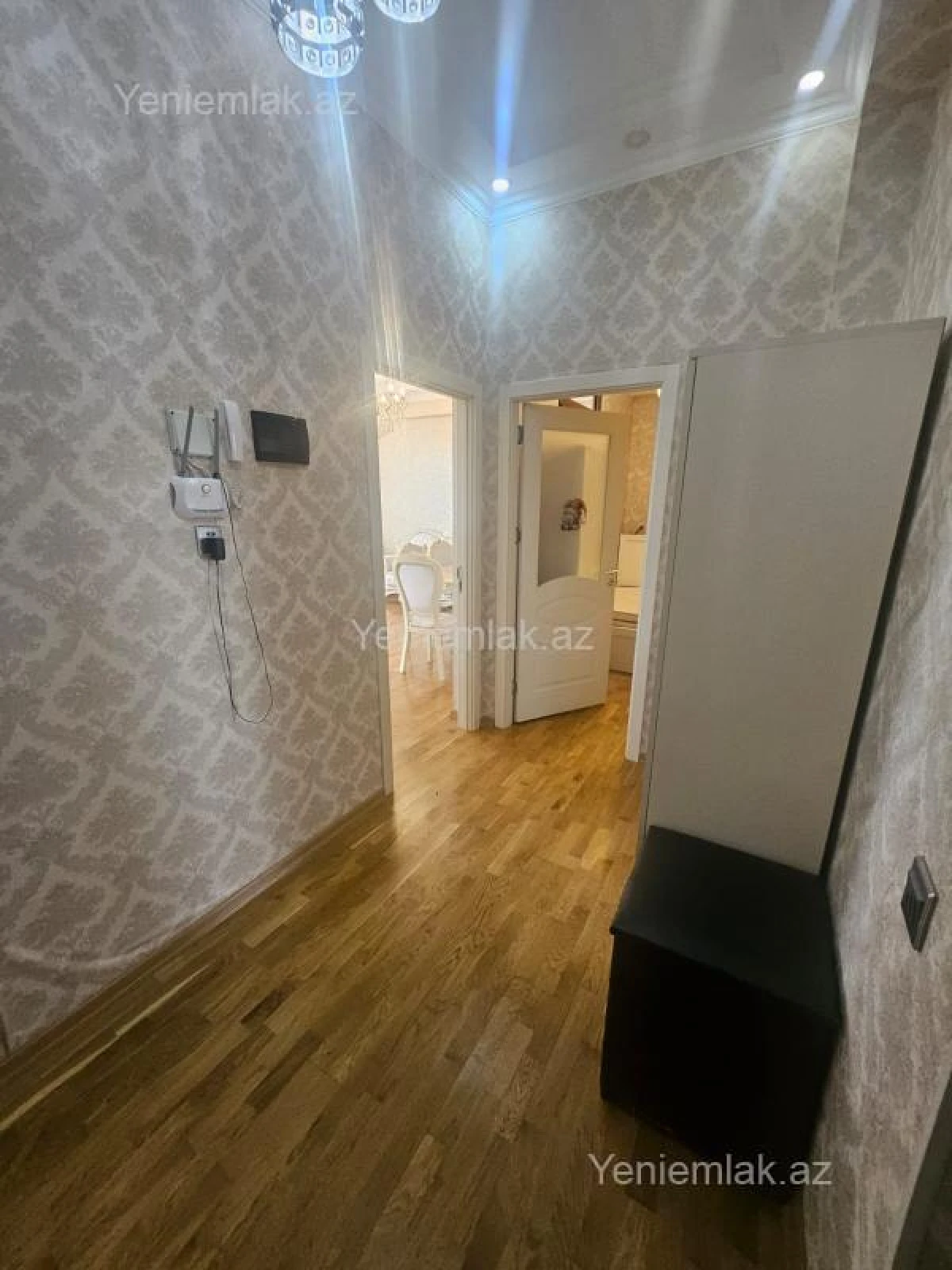 Satılır 2 otaqlı yeni tikili 72 m²