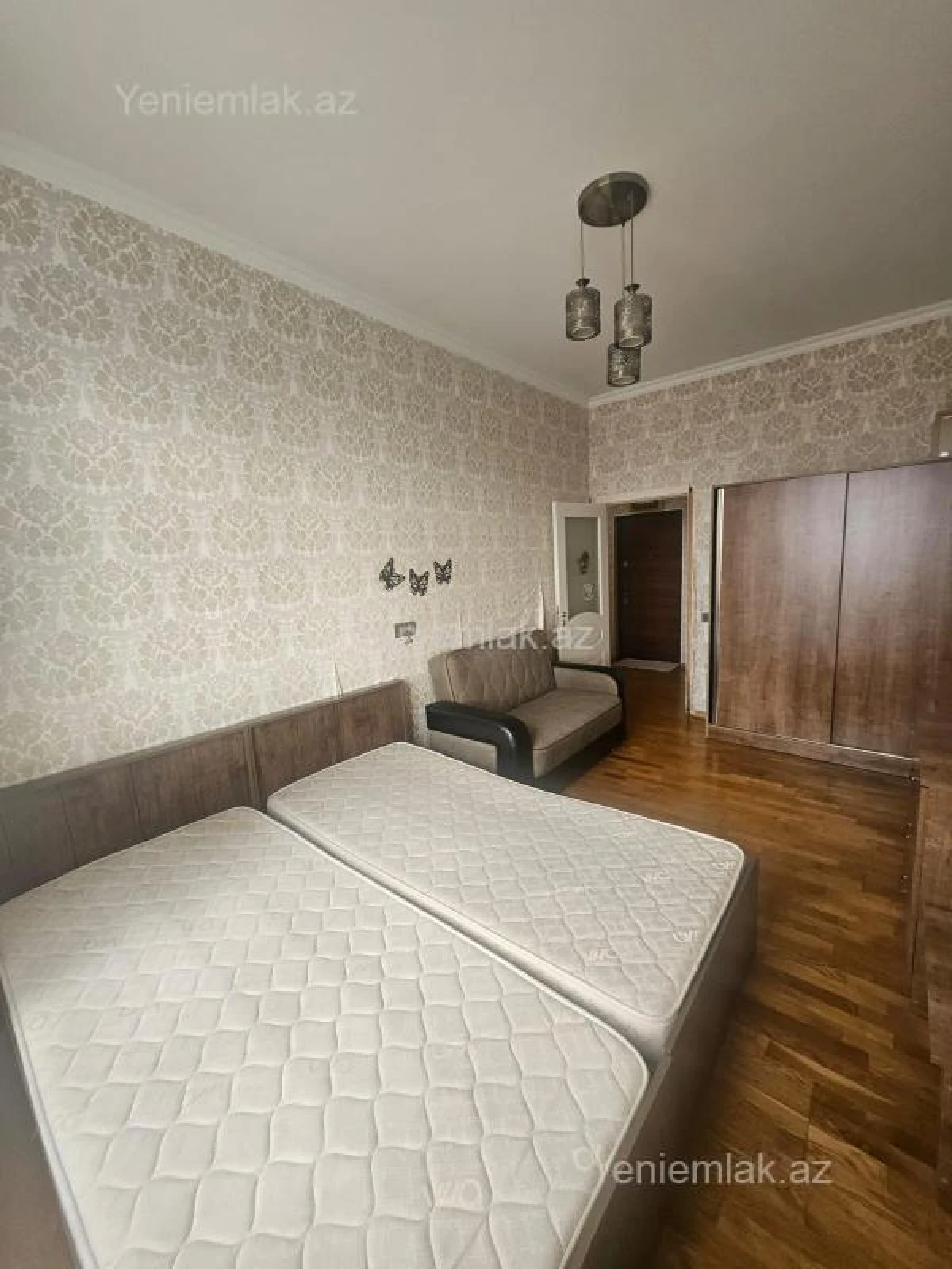 Satılır 2 otaqlı yeni tikili 72 m²