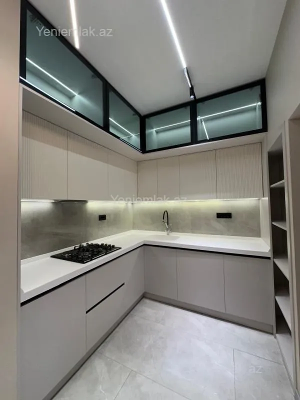 Satılır 3 otaqlı yeni tikili 85 m²