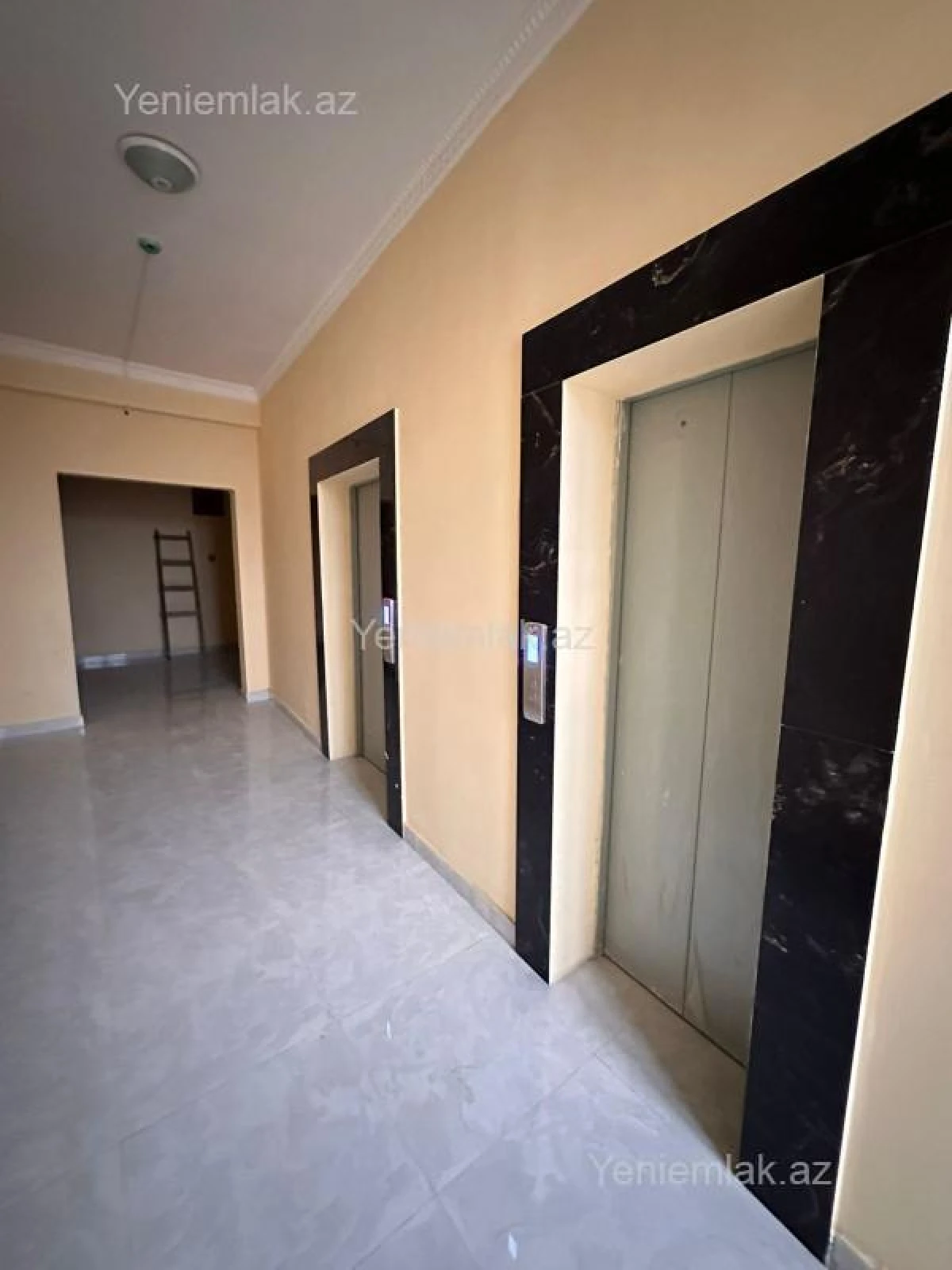 Satılır 2 otaqlı yeni tikili 80 m²