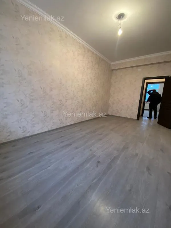 Satılır 3 otaqlı yeni tikili 75 m²