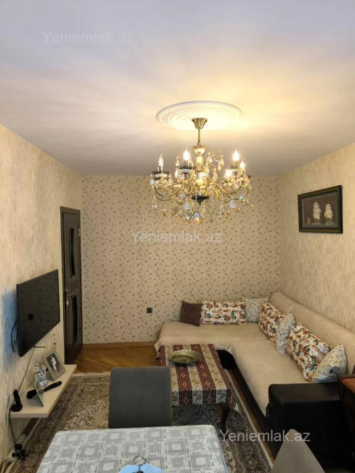 Satılır 3 otaqlı köhnə tikili 80 m²