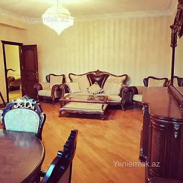 Satılır 4 otaqlı yeni tikili 175 m²