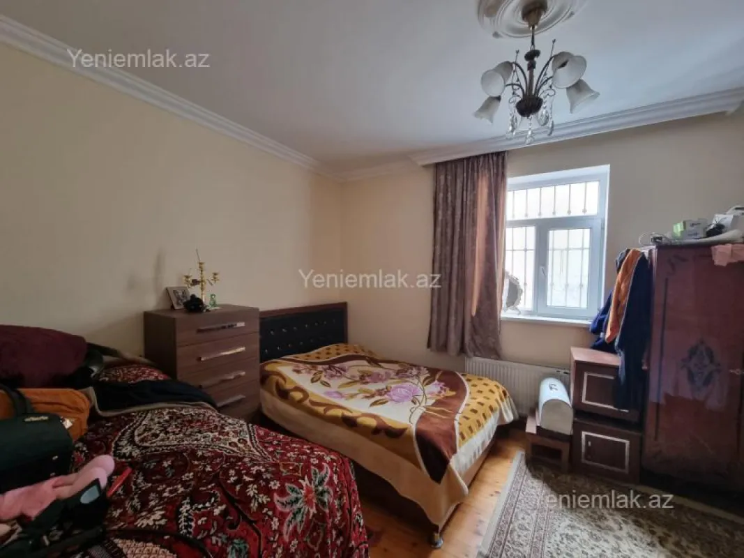 Satılır 4 otaqlı həyət evi 120 m²