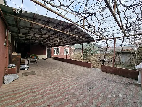 Satılır 4 otaqlı həyət evi 120 m²