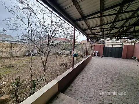 Satılır 4 otaqlı həyət evi 120 m²