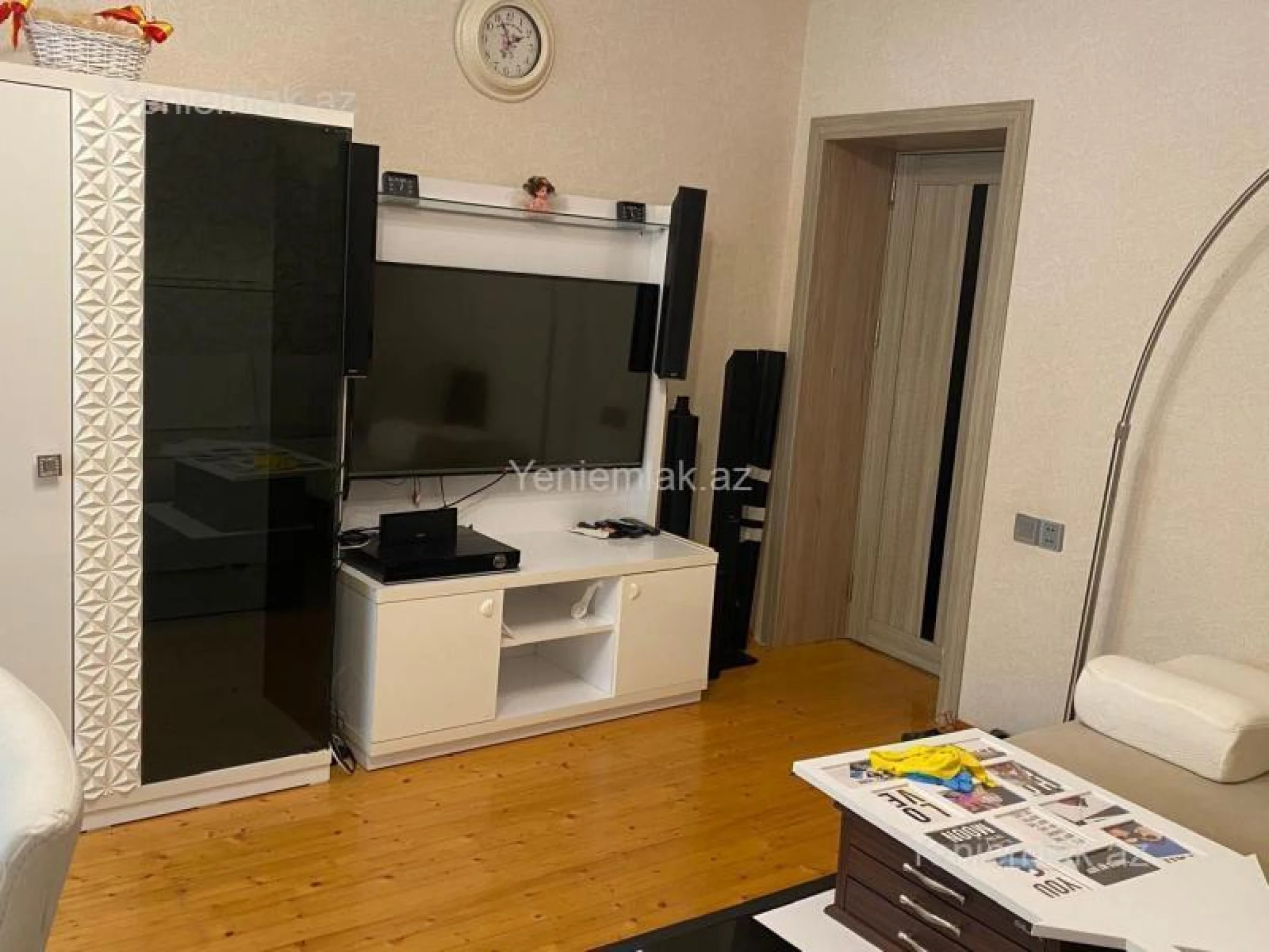 Satılır 3 otaqlı köhnə tikili 100 m²