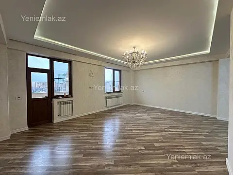 Satılır 3 otaqlı yeni tikili 130 m²
