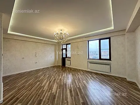 Satılır 3 otaqlı yeni tikili 130 m²