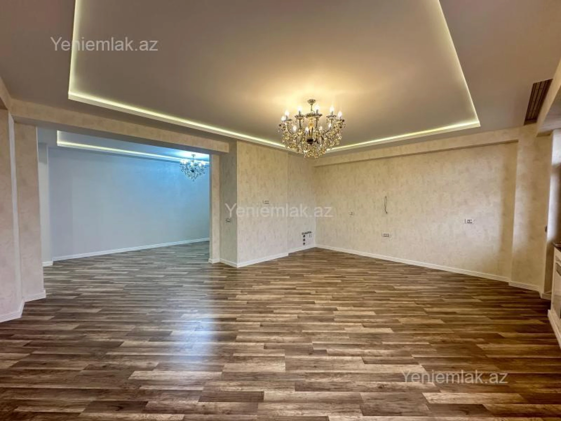 Satılır 3 otaqlı yeni tikili 130 m²