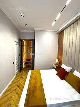 Satılır 2 otaqlı yeni tikili 60 m²