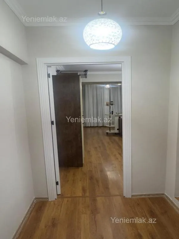 Satılır 1 otaqlı yeni tikili 40.5 m²