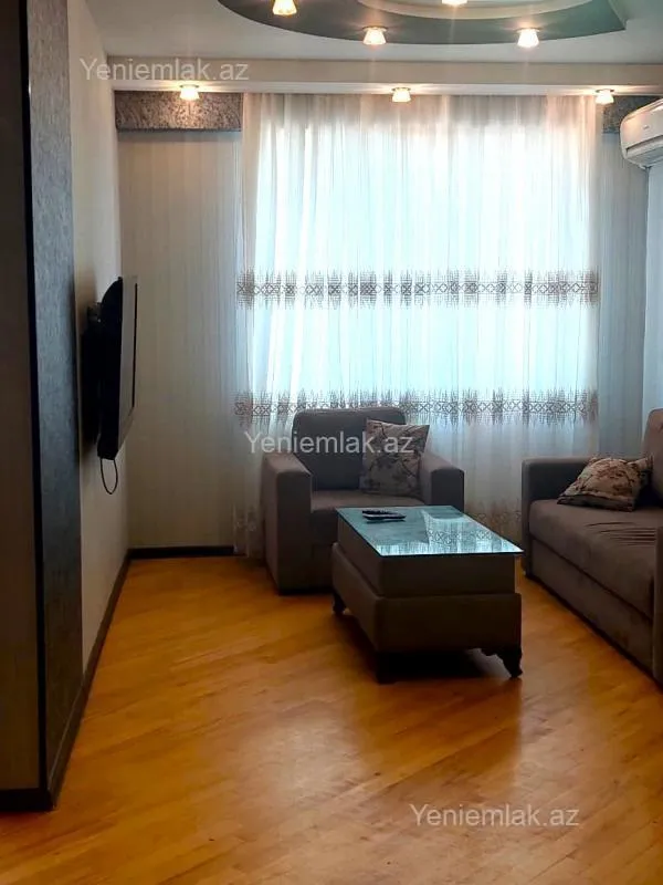 Satılır 3 otaqlı yeni tikili 155 m²