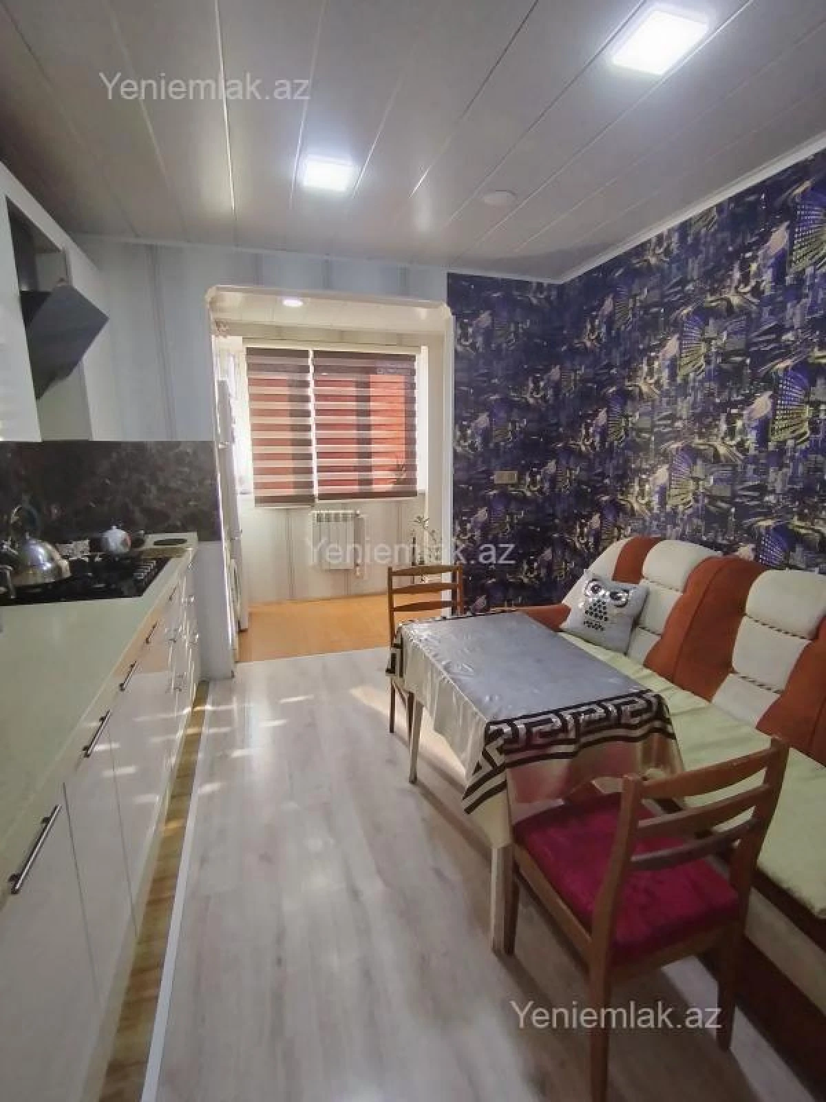 Satılır 4 otaqlı köhnə tikili 96 m²