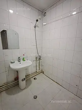 Satılır 4 otaqlı köhnə tikili 96 m²