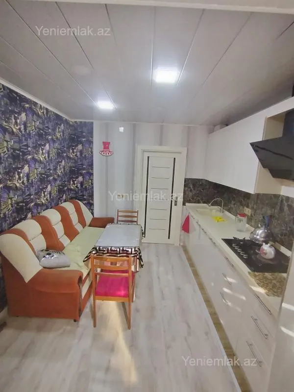 Satılır 4 otaqlı köhnə tikili 96 m²