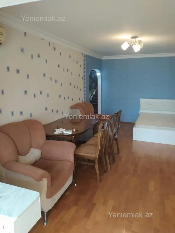 Satılır 1 otaqlı köhnə tikili 40 m²