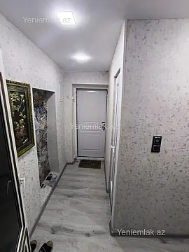 Satılır 1 otaqlı köhnə tikili 60 m²