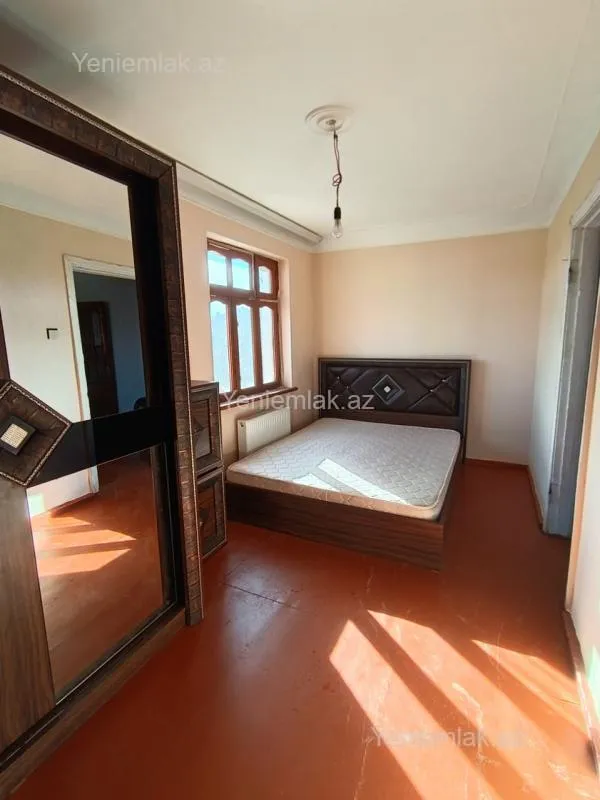 Satılır 2 otaqlı köhnə tikili 47.5 m²