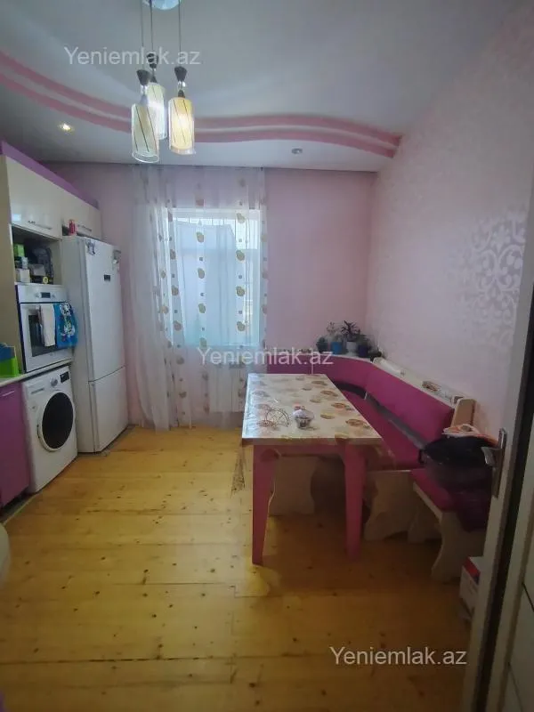 Satılır 4 otaqlı həyət evi 120 m²